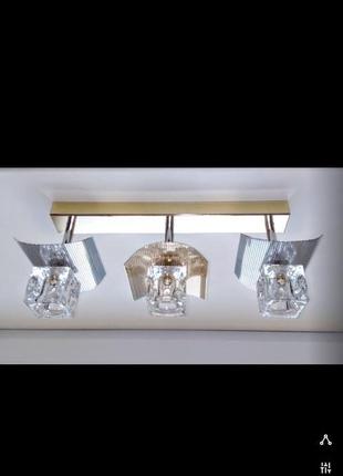 Люстра на 3 плафона