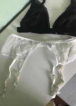 Білий пояс intimismimi