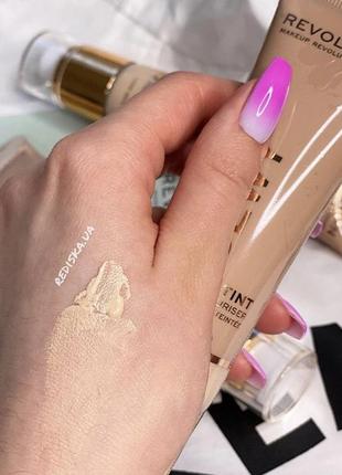 Лёгкий,тональный крем revolution 🔥