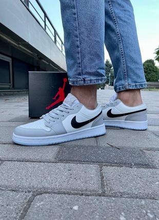 Чоловічі шкіряні кросівки nike air jordan 1 #найк7 фото