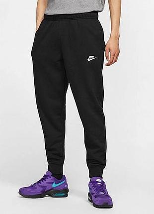 Штани чоловічі nike m nsw club jggr ft bv2679-010