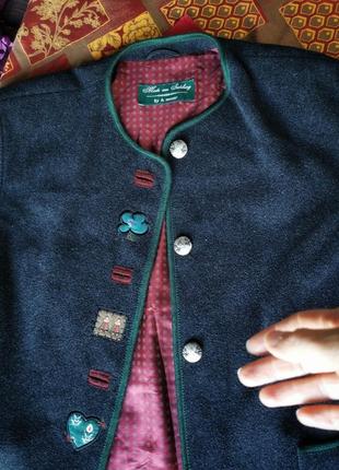 Шерстяной пиджак пальто полупальто с вышивкой в этно бохо стиле h moser шерсть mode au salzburg демисезонное летнее2 фото