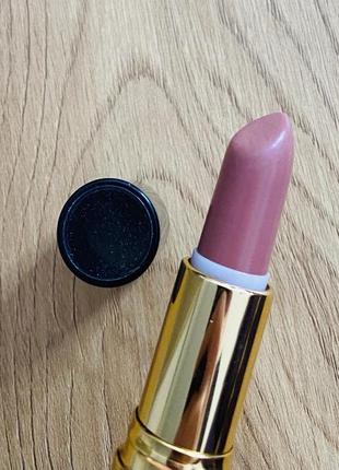 Сяюча помада для губ revlon