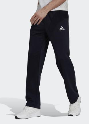 Штани чоловічі adidas essentials sportswear gk93658 фото