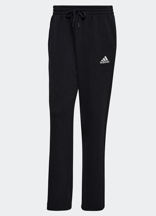 Штани чоловічі adidas essentials sportswear gk93654 фото