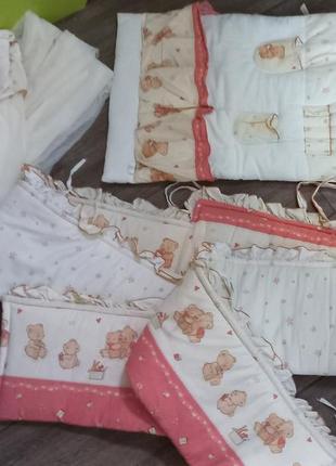 Набір в кроватку
