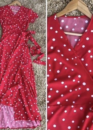 Сукня в горох