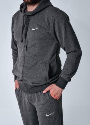 Спортивний костюм nike9 фото