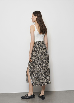 Легкая цветочная юбка reserved длина миди натуральная вискоза размер 36-38 s-m3 фото