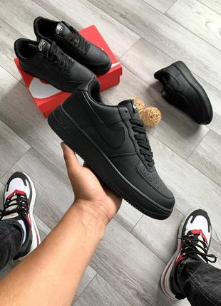 Кроссовки мужские найк Мужские лёгкие спортивные штаны на заклёпках Greyscale nike