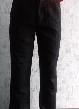 Брюки для школьника на рост-176-180.