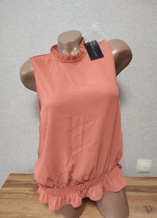 Нова блуза на резинці ошатна майка блуза без рукавів