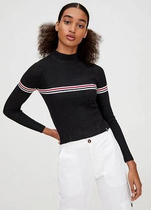 Гольф - светр. светр чорного кольору. гольф чорного кольору. водолазка.