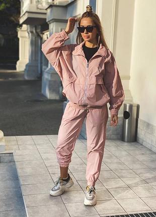 Спортивный костюм