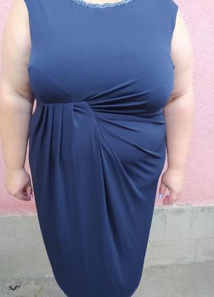 Шикарное ❤️стройняшее платье на пышные формы4 фото