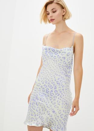 Шовкова сукня саме для тебе. сукня сліп-дрес з красивою спинко.