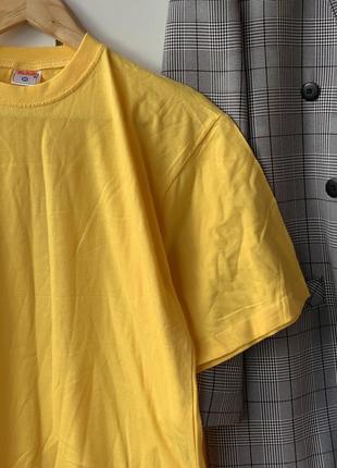 Стандартна футболка універсальна унісекс бавовняна жовта під вишивку друк2 фото