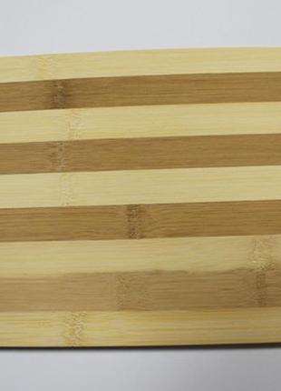 Дошка кухонна дерев'яна бамбукова 24х34см