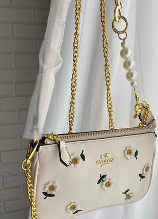 Сумочка в стилі coach ромашка