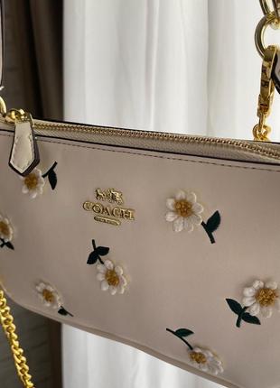 Сумочка в стилі coach ромашка
