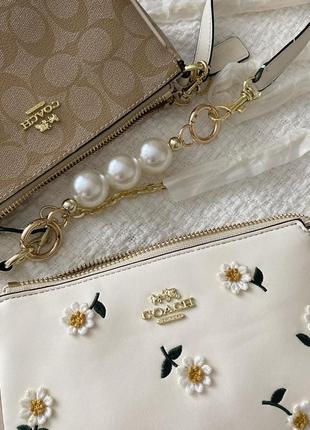 Сумочка в стилі coach ромашка