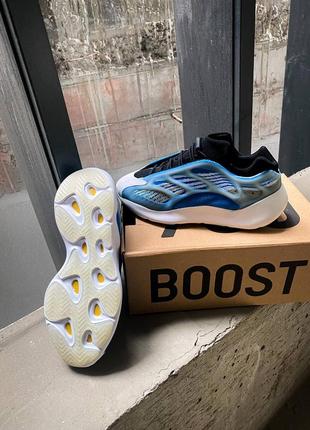 Чоловічі кросівки adidas yeezy boost 700 v3 blue3 фото