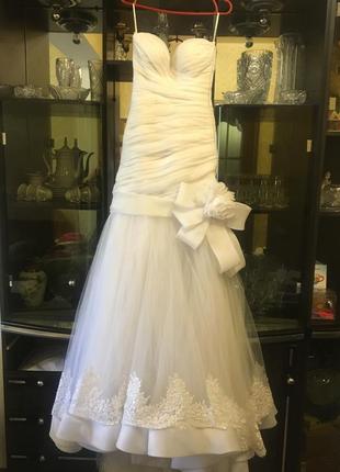 Стильное, изысканное свадебное платье3 фото