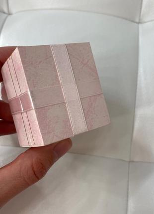 Подарункова рожева коробочка для прикрас3 фото
