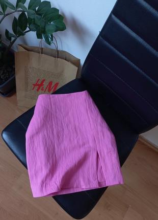 Стильная мини яркая юбка с разрезом от h&m1 фото