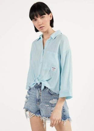 Рубашка с узлом спереди и надписью лого на кармане ✨ bershka ✨ хлопковая рубашка оверсайз хлопок