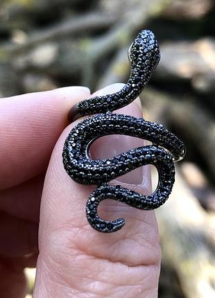 Срібне кільце 925 проба.р.17,5