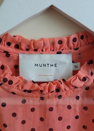 Munthe. кораловая блуза с рюшами. блуза в горошек с пышными рукавами
