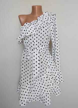 Біла чайна сукня на одне плече в горошок2 фото