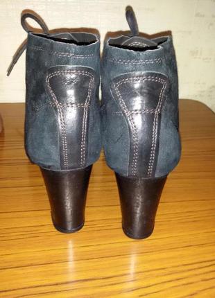 Замшевые ботильоны бренд footglove  m&s англия в стиле ugg р.7,5/39,5-40,54 фото