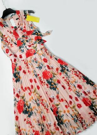 Karen millen платье плиссе в цветочный принт1 фото