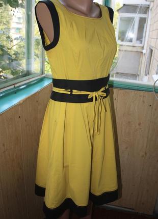 Красиве сонячне плаття з поясом5 фото