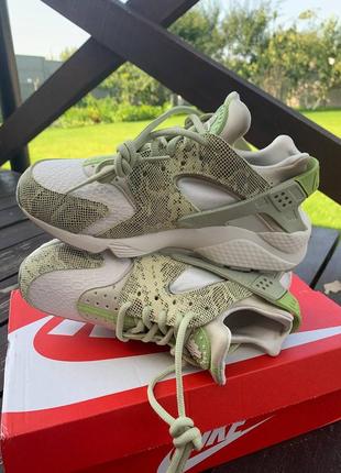 Nike air huarache "green snakeskin"1 фото