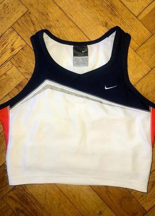 Спортивный топ nike dri fit xs