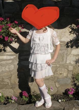 Легка красива сукня . ріст 128 - 134