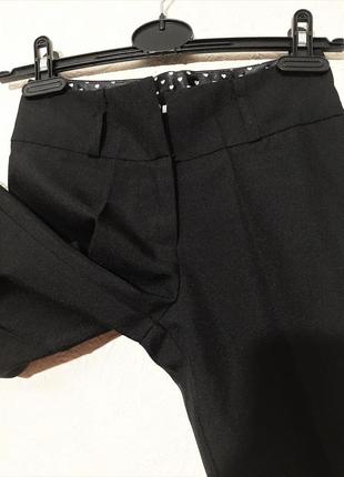 Primark брендовые брюки чёрные повседневные штаны школьные со стрелками штани на девочку 7-8лет5 фото