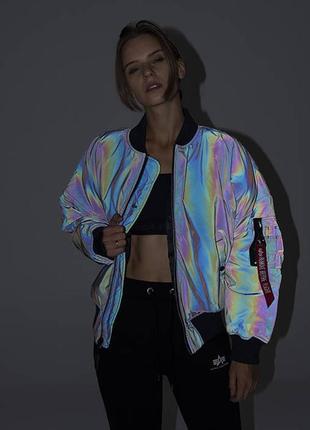 Куртка женская осенняя alpha industries ma-1 os rainbow reflective1 фото