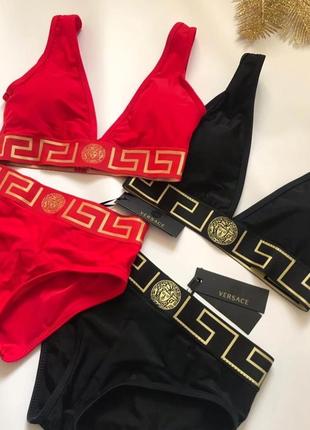 Купальники в стилі versace