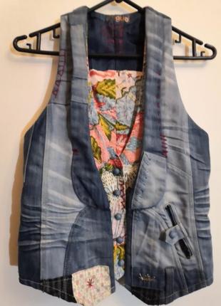 Жилетка джинсова