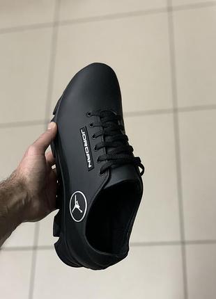 Мужские кроссовки jordan