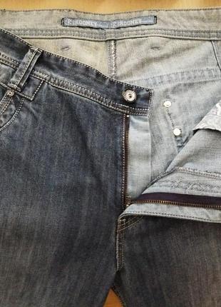 Класичні джинси бренду.rooney7 фото