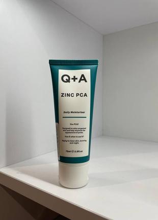 Зволожувальний крем для жирної шкіри обличчя q+a zinc pca daily moisturiser 75ml