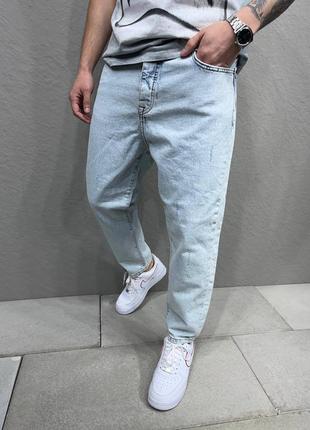 Джинси мом класичні трендові зручні широкі вільного крою базові