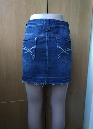 Модная джинсовая стрейтчевая мини юбка рваный край dorothy perkins3 фото