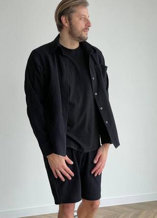 Чёрный мужской костюм свободная рубашка на пуговицах с карманом длинным рукавом чёрная футболка шорты с резинкой карминами муслин4 фото