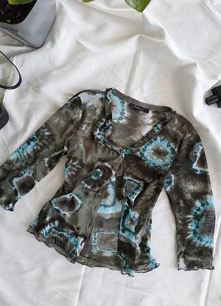 Блуза-сітка на ґудзиках в стилі тай дай